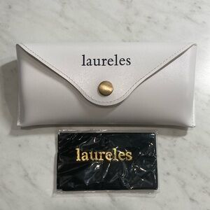 NEW Laureles White Faux Leather Glasses Case with Cloth